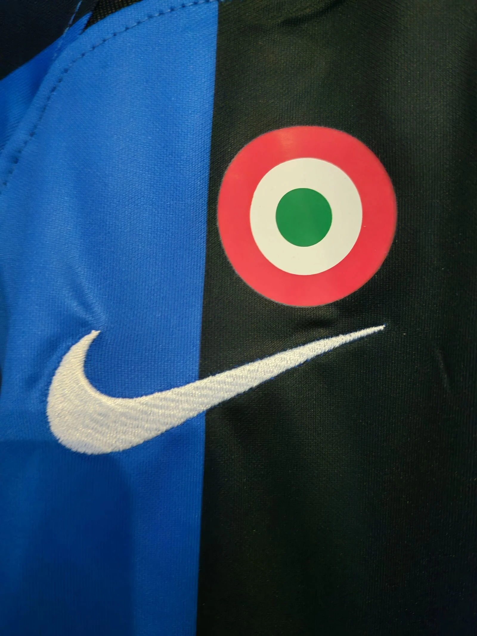 Maillot principal inter 22/23 – photo 3